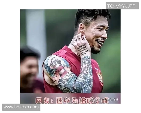 手臂纹身国足球星女展现独特魅力 成为场上场下的焦点人物 手臂纹身国足球星女展现独特魅力 成为场上场下的焦点人物